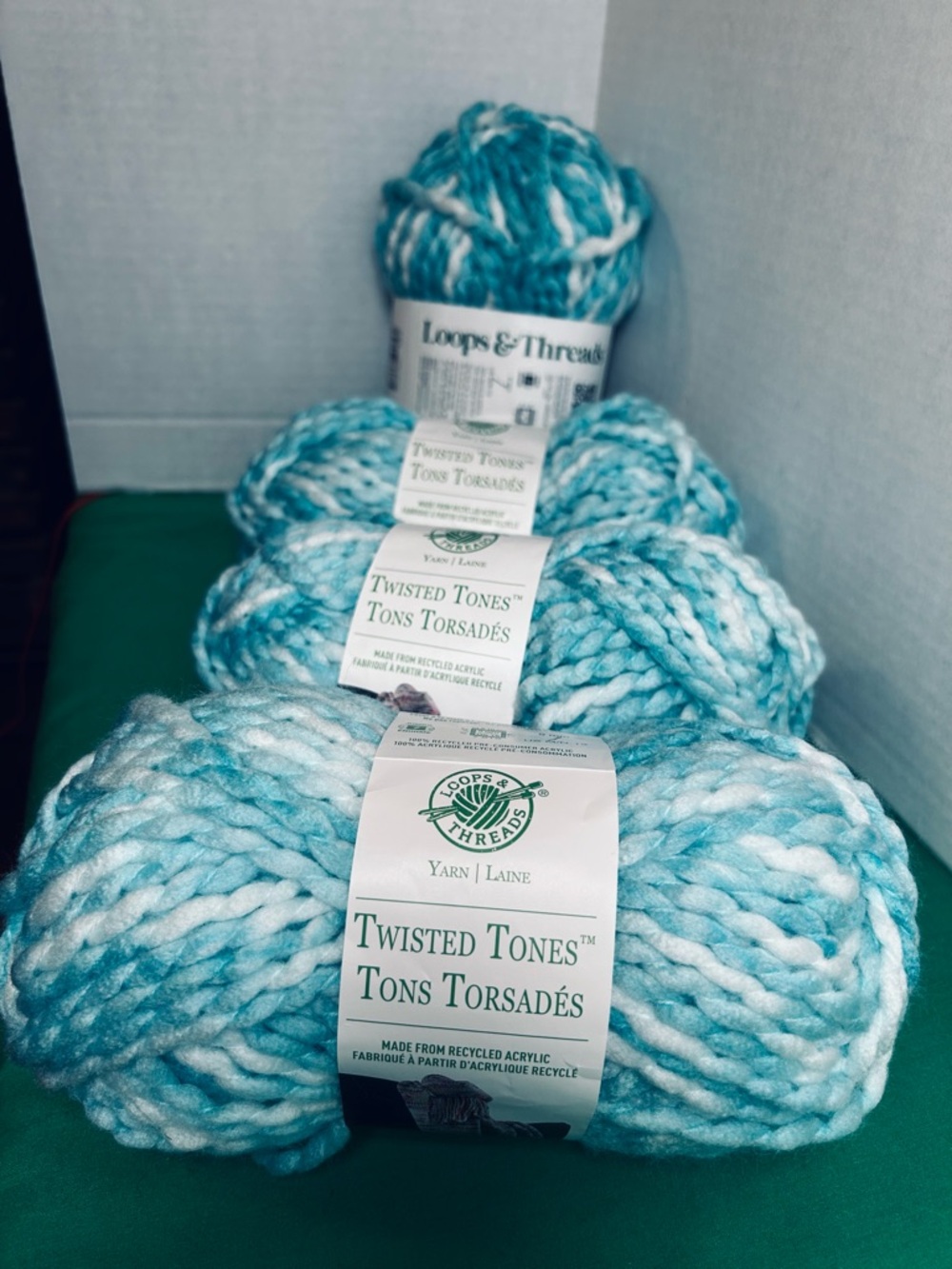 Loops and Treads Twisted Tones Chill Out Teal Yarn - 4-Pack